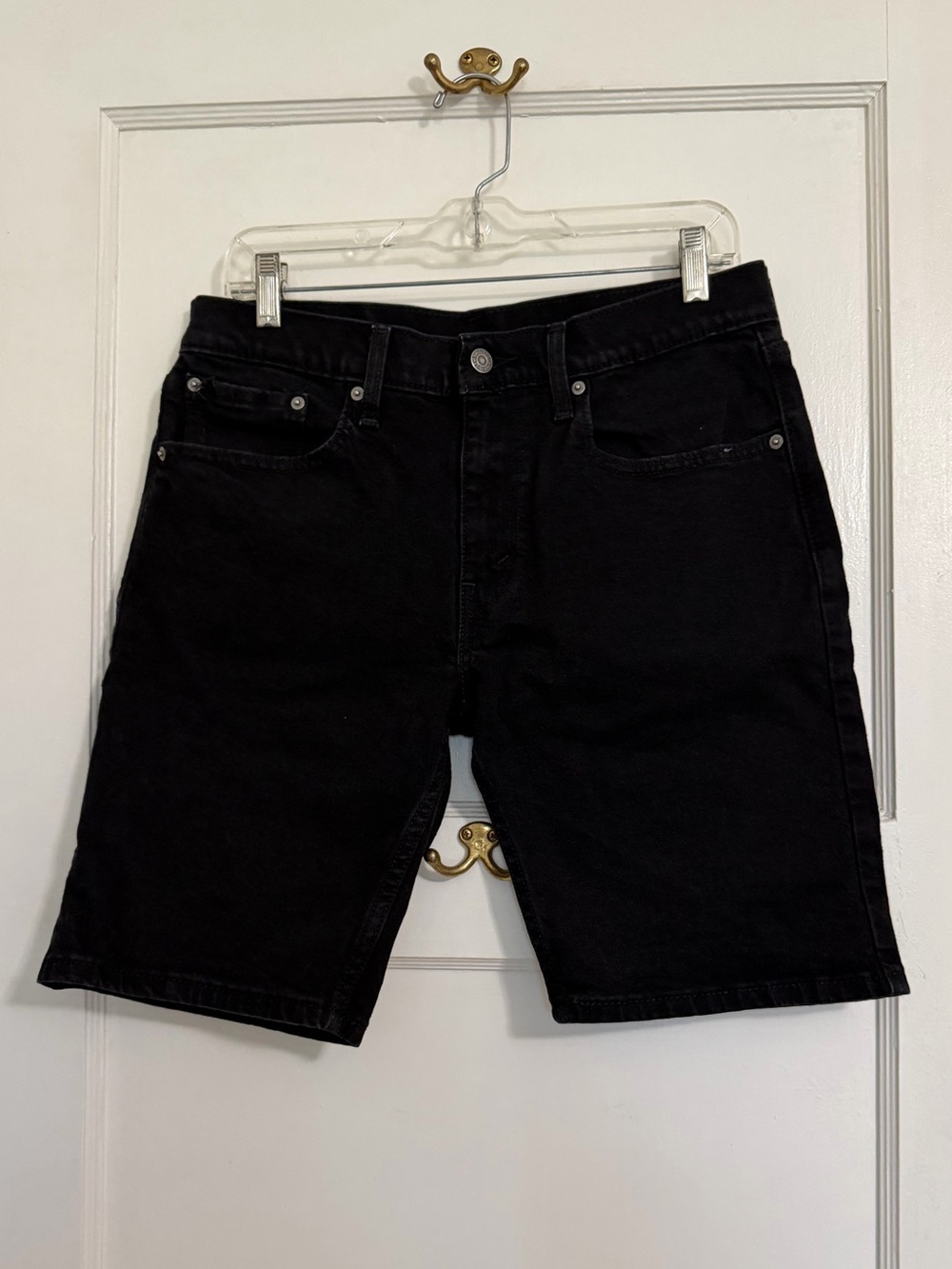 LN Men's Levi’s Black Denim Shorts 🩳